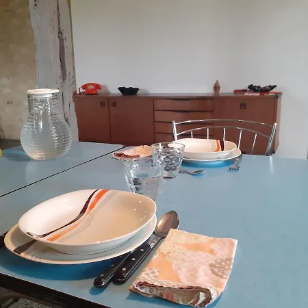 La Maison Pop-70's-spot Nature-b&b Tatil Evi Sarrant