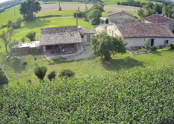 La Maison Pop-70's-spot Nature-b&b Sarrant