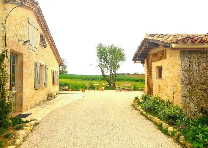 La Maison Pop-70's-spot Nature-b&b Hébergement de vacances Sarrant