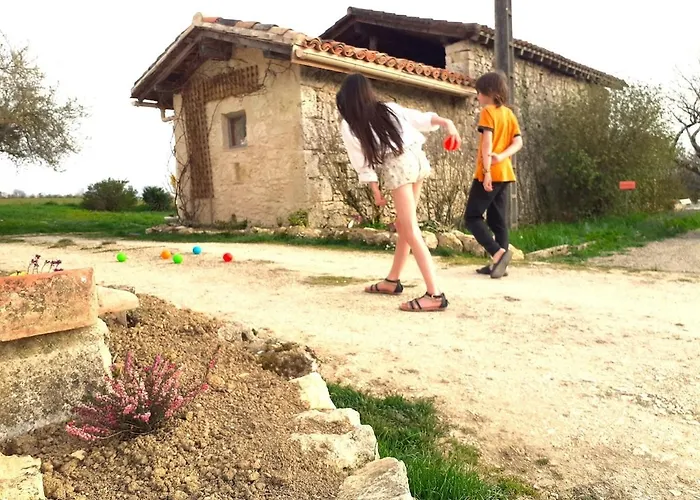 La Maison Pop-70's-spot Nature-b&b