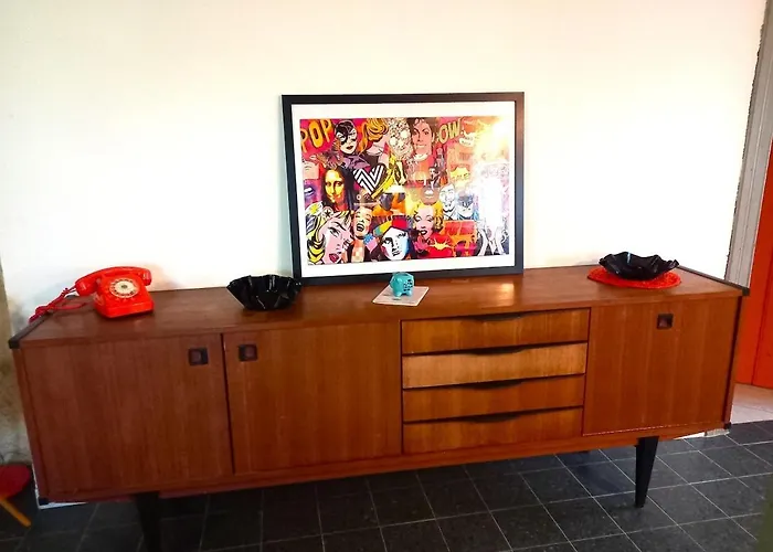 Hébergement de vacances La Maison Pop-70's-spot Nature-b&b