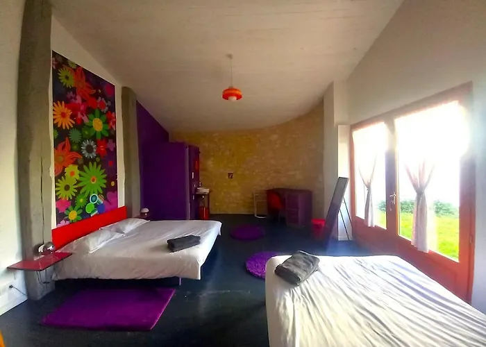 Hébergement de vacances La Maison Pop-70's-spot Nature-b&b Sarrant